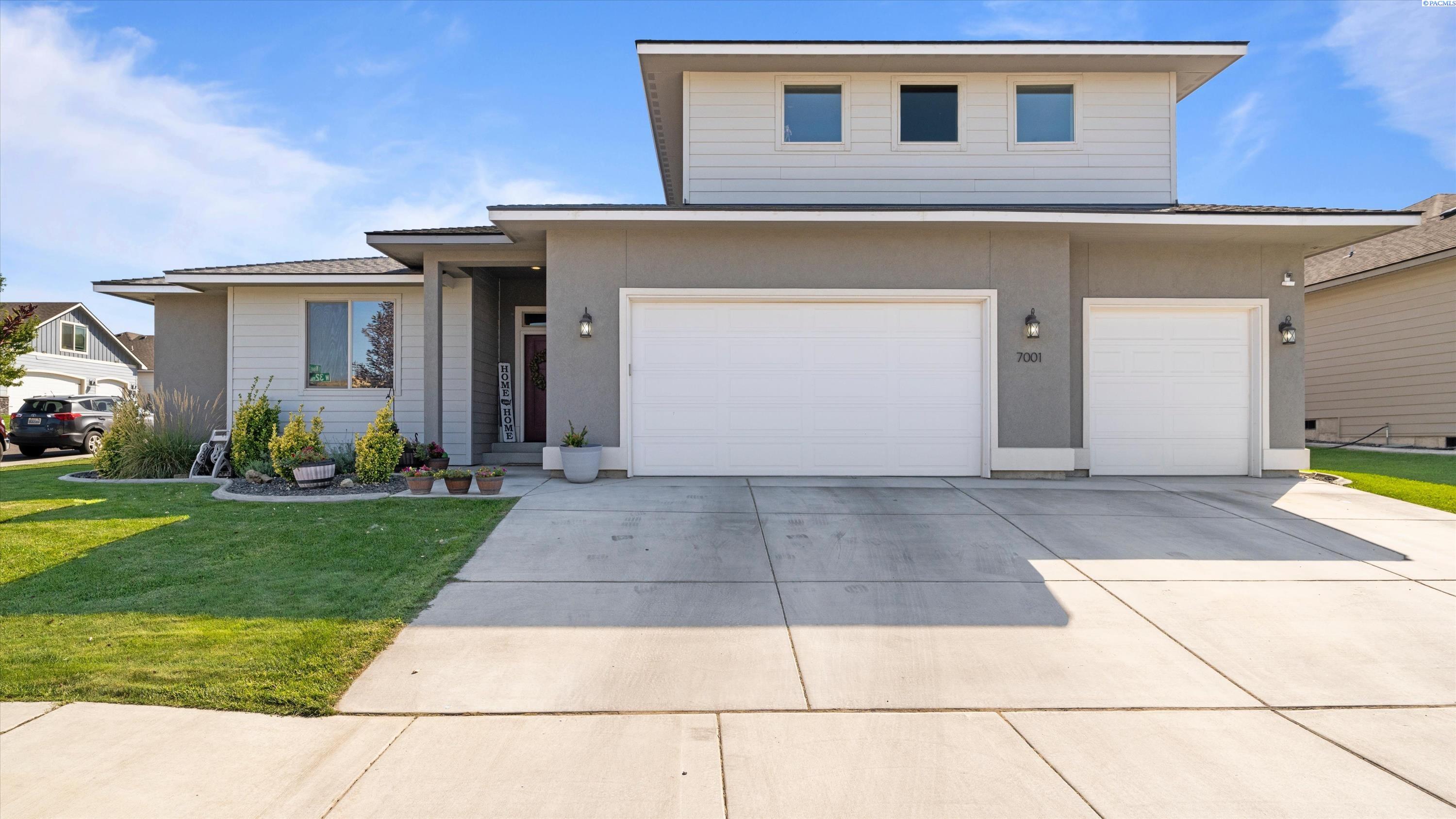 7001 W 32nd Ave.