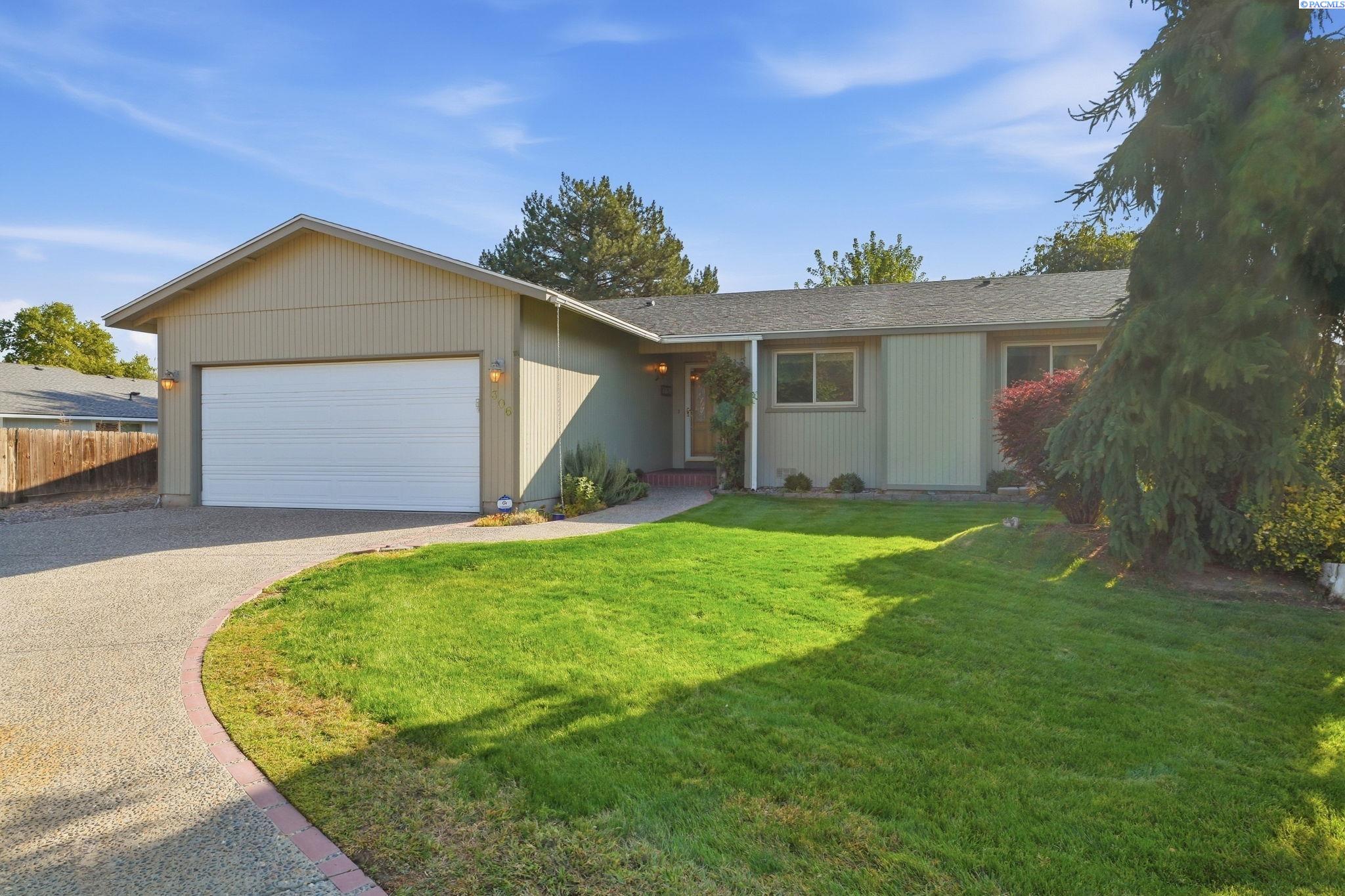 306 N Montana Ct