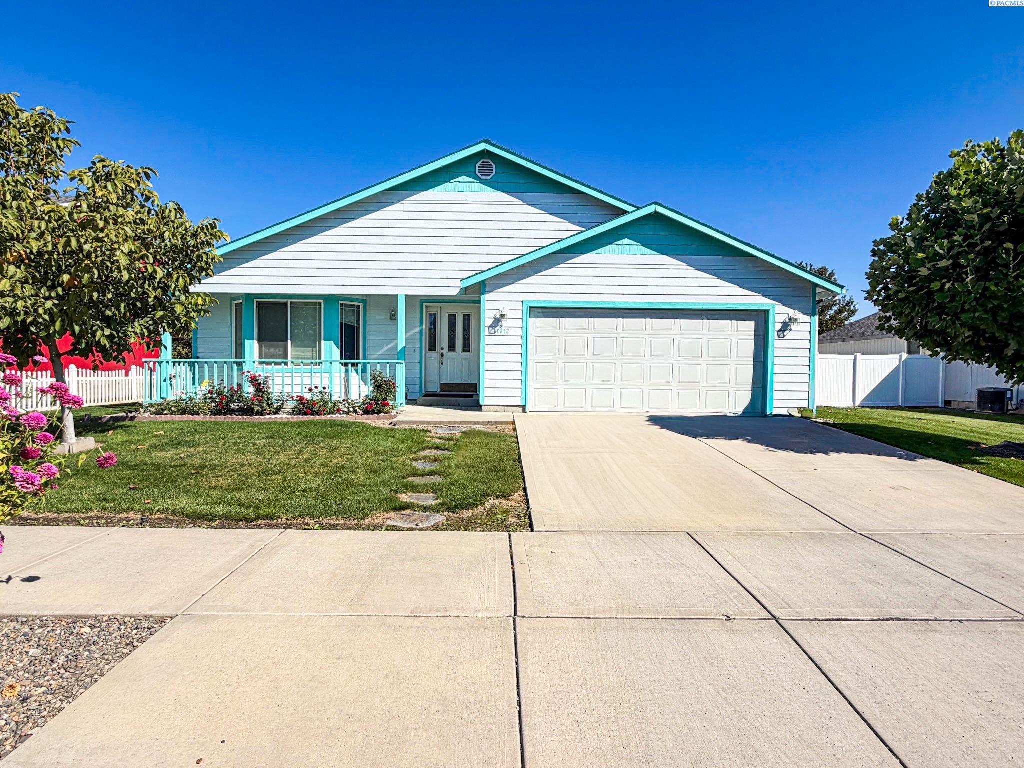1612 Harvest  PL