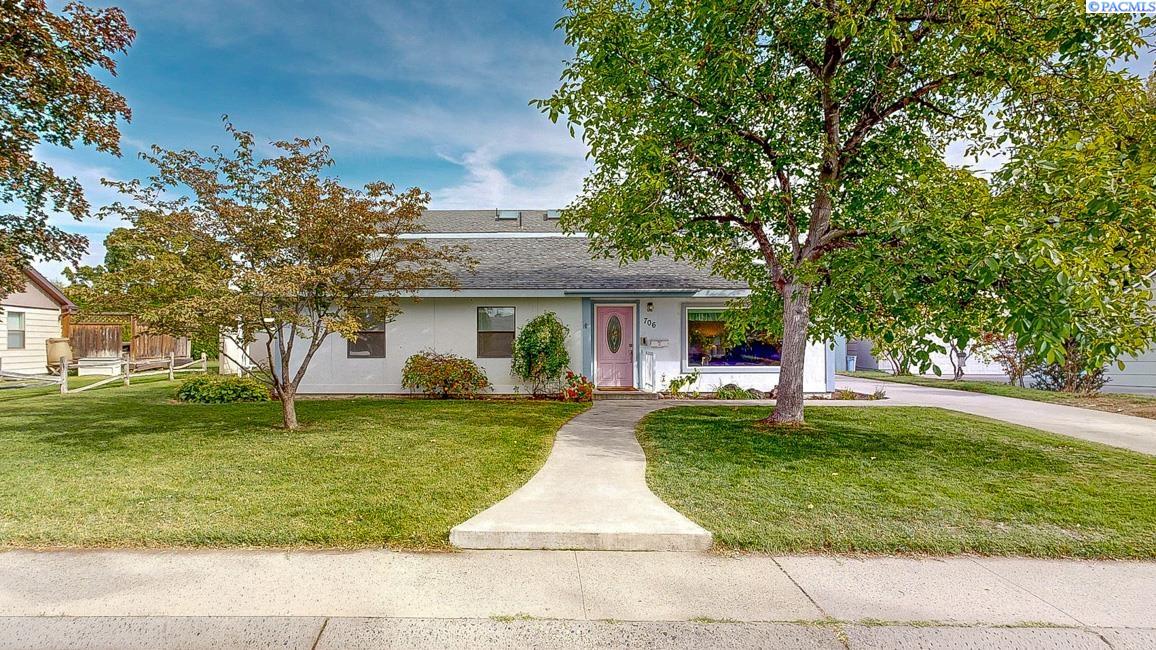 706 Cedar Avenue