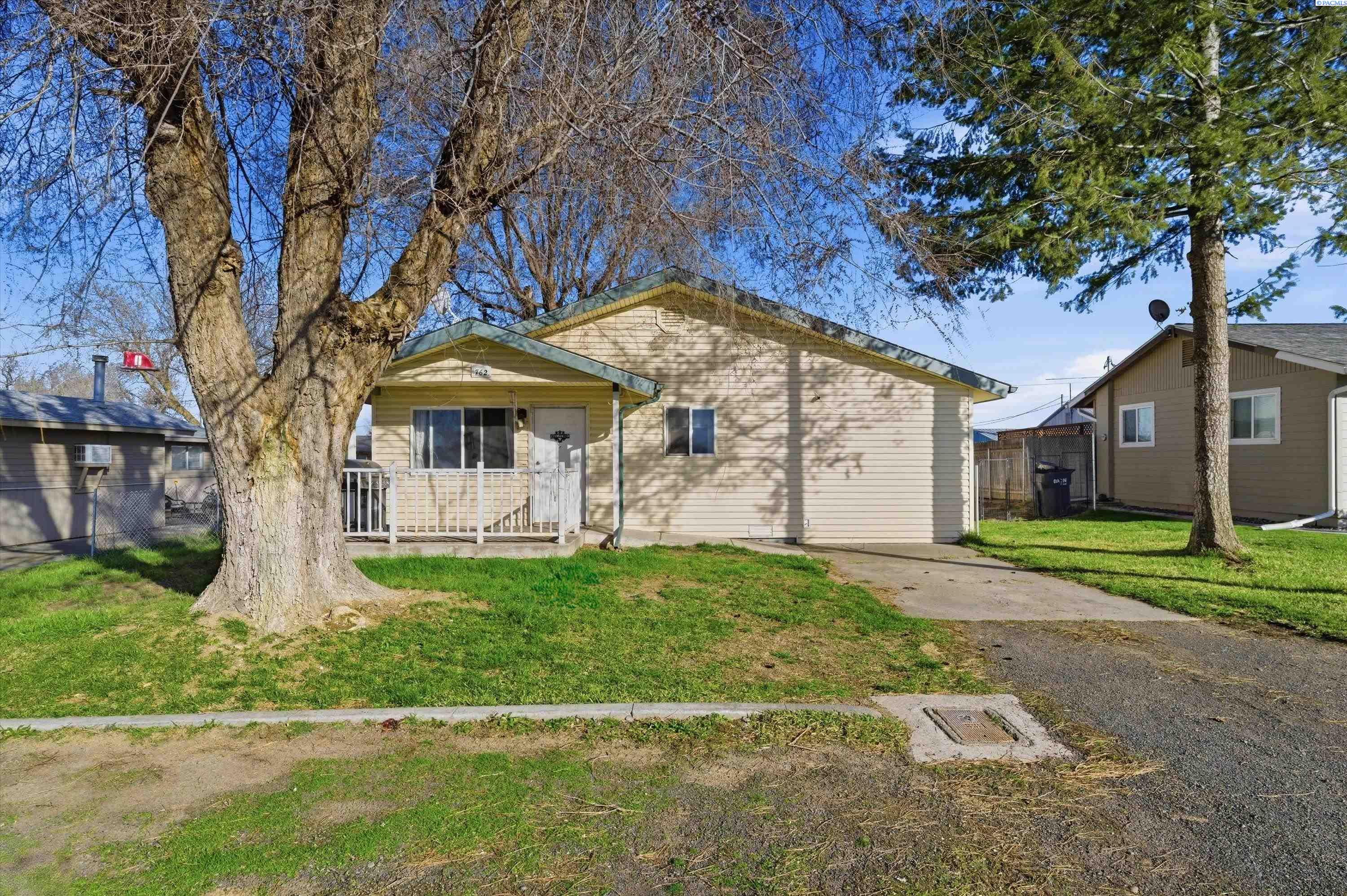 762 S 2Nd Ave