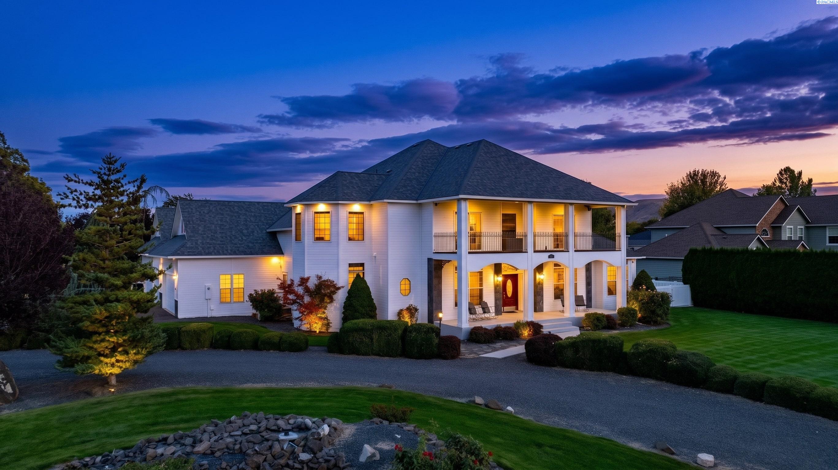 5601 Glenbrook Loop