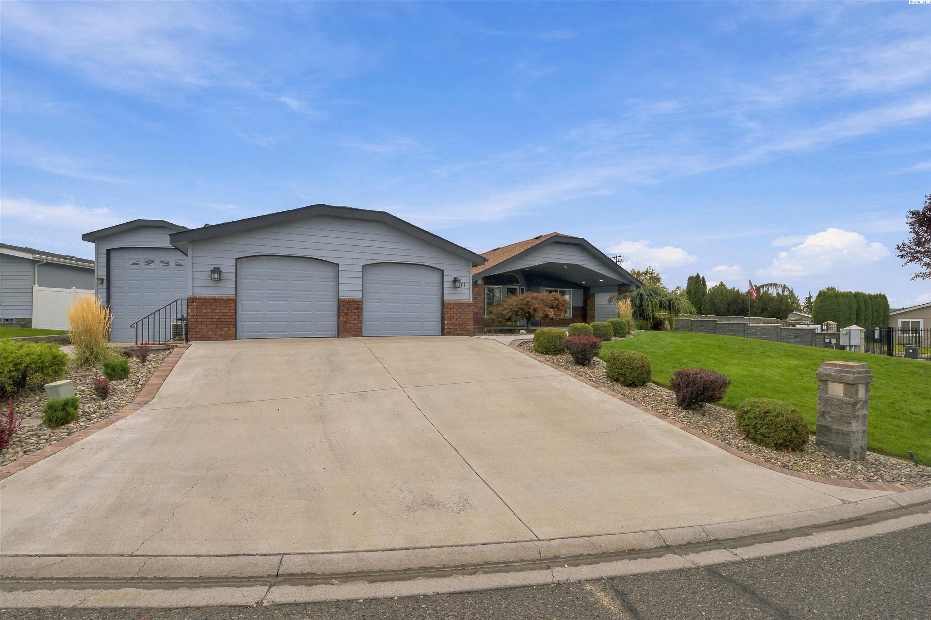 200 Bridle Way #101