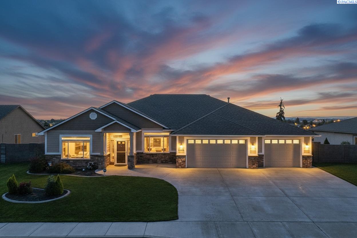 4502 Tamarisk Dr
