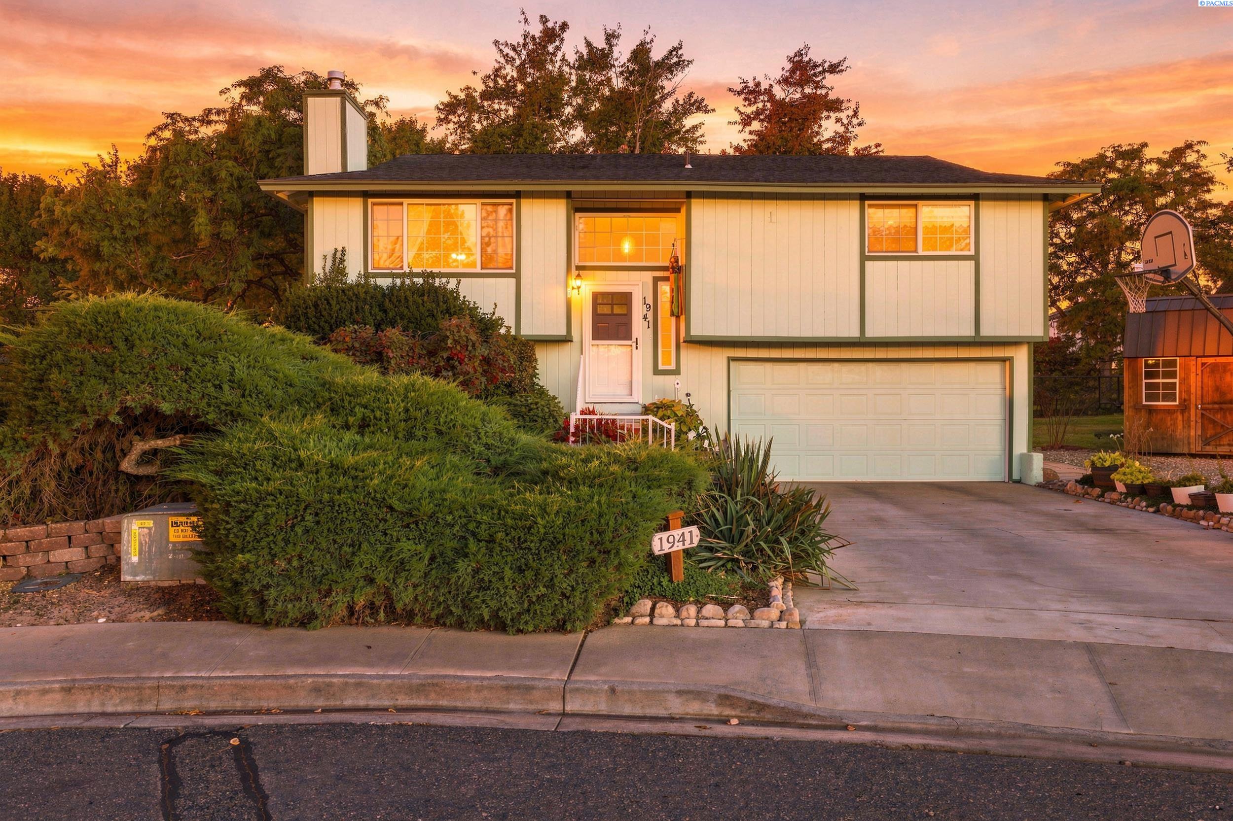 1941 Quail Court