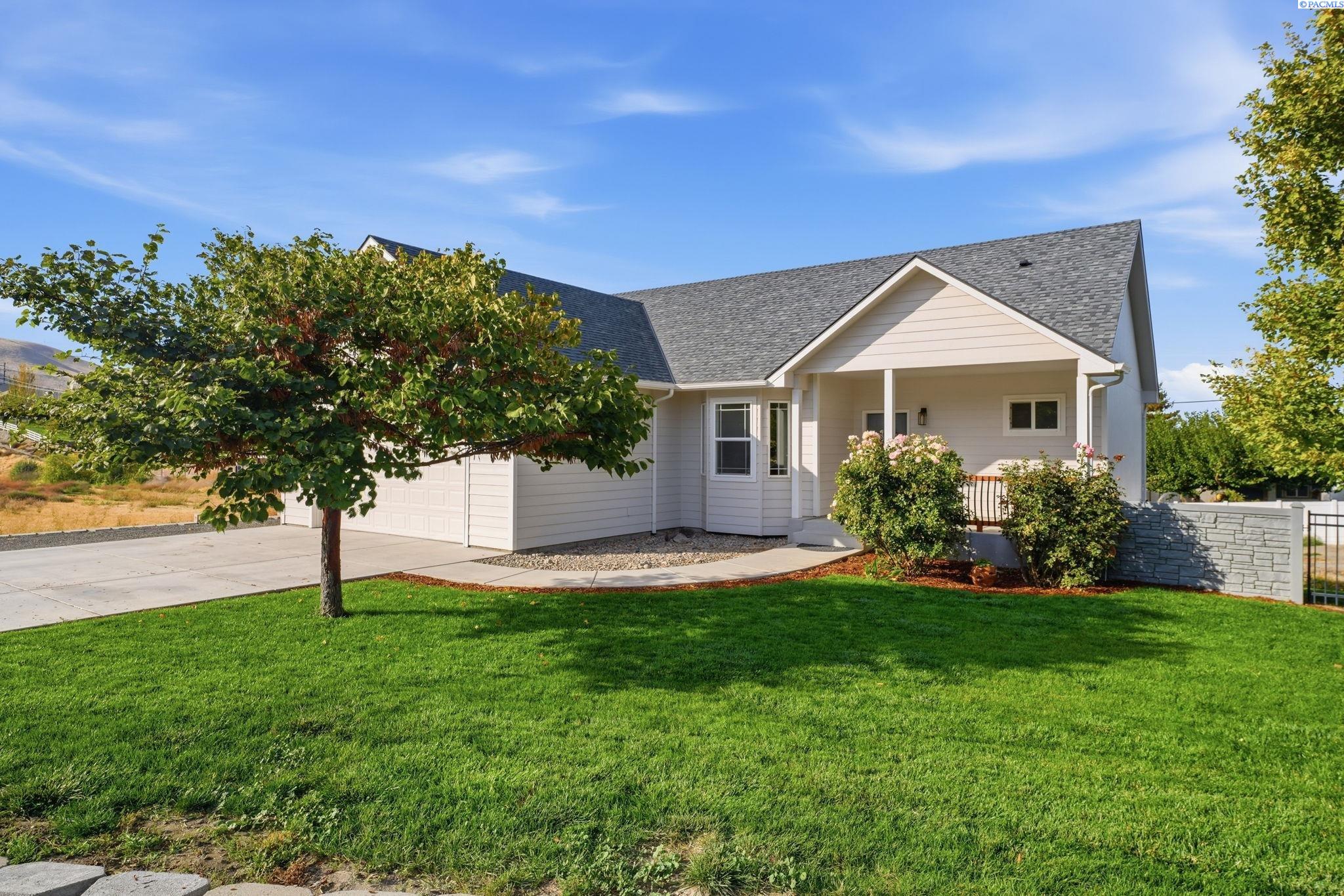 1210 Gage Blvd