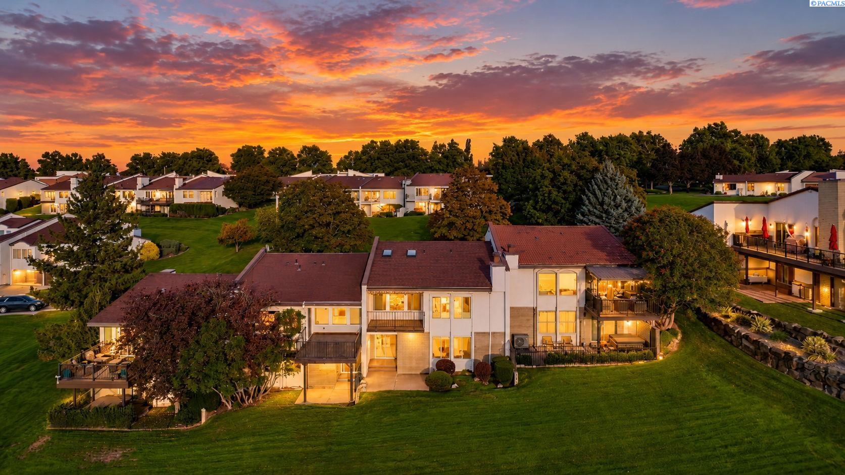 2011 Fairway Drive