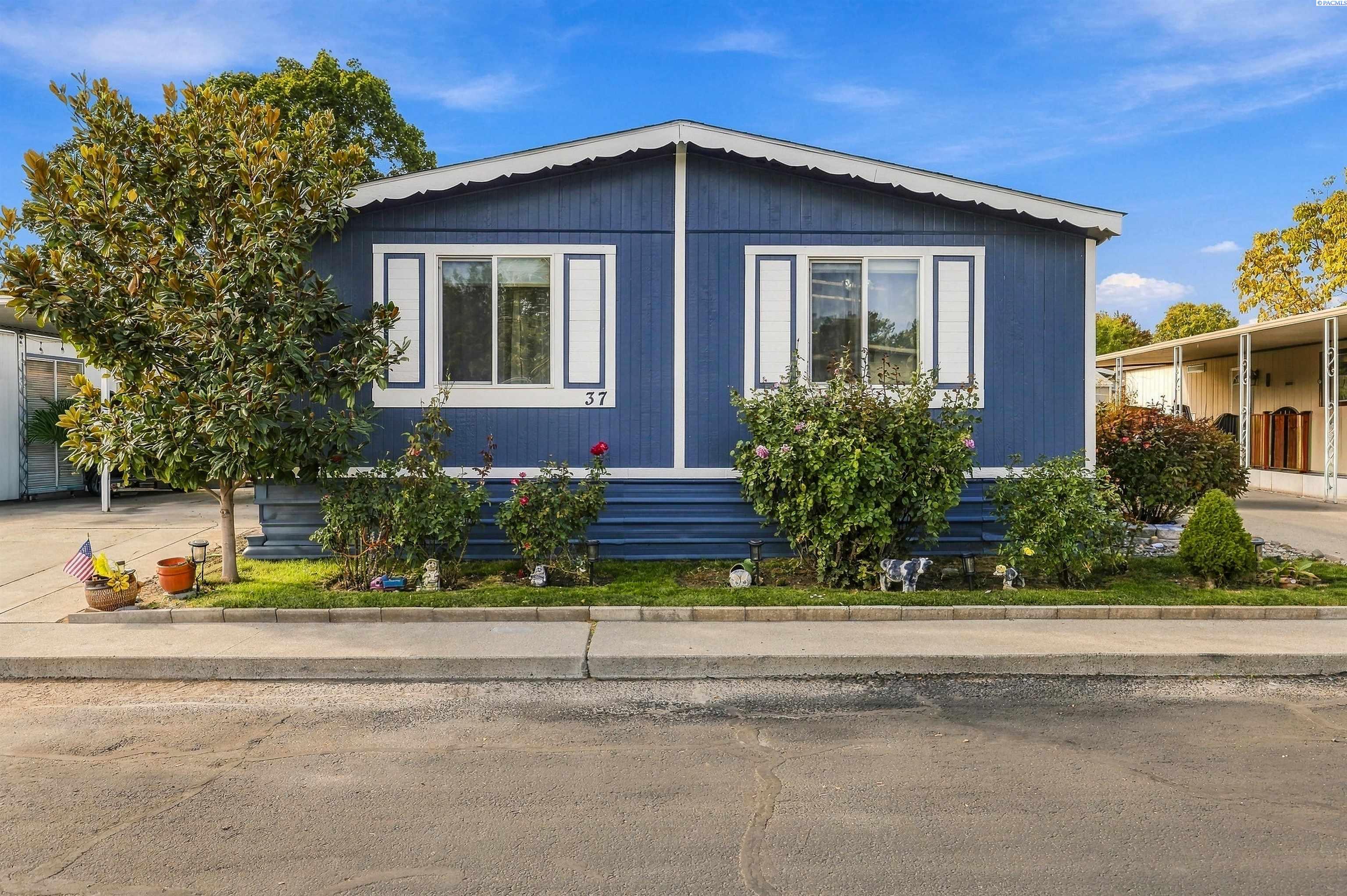 37 Mercury Dr