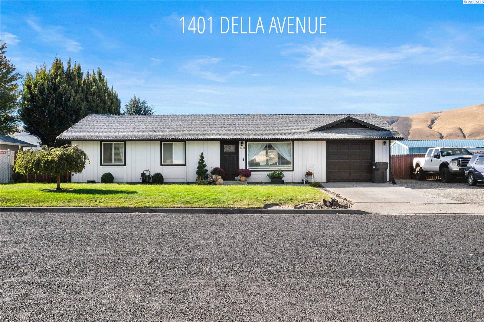 1310 Della Ave