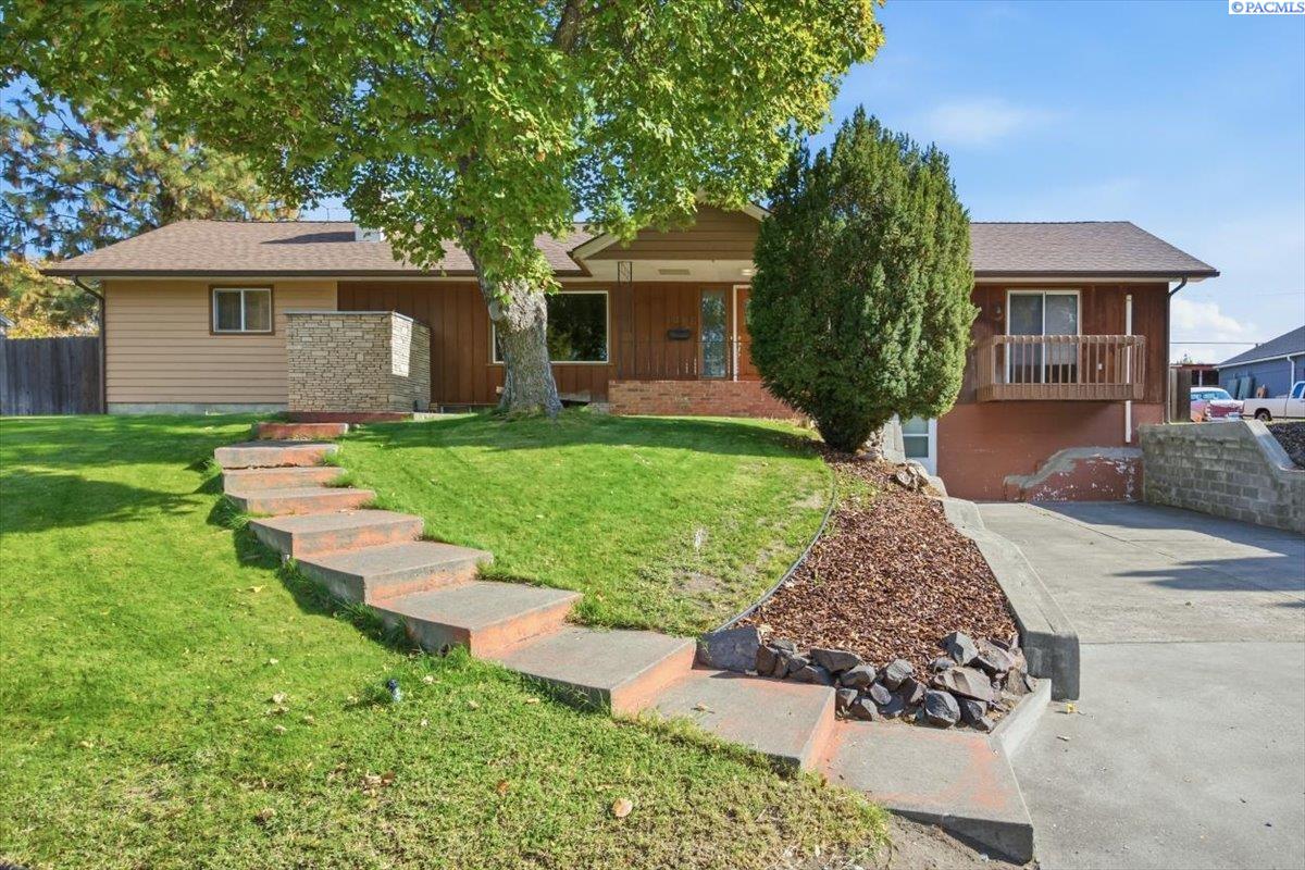 1408 Hunt Avenue