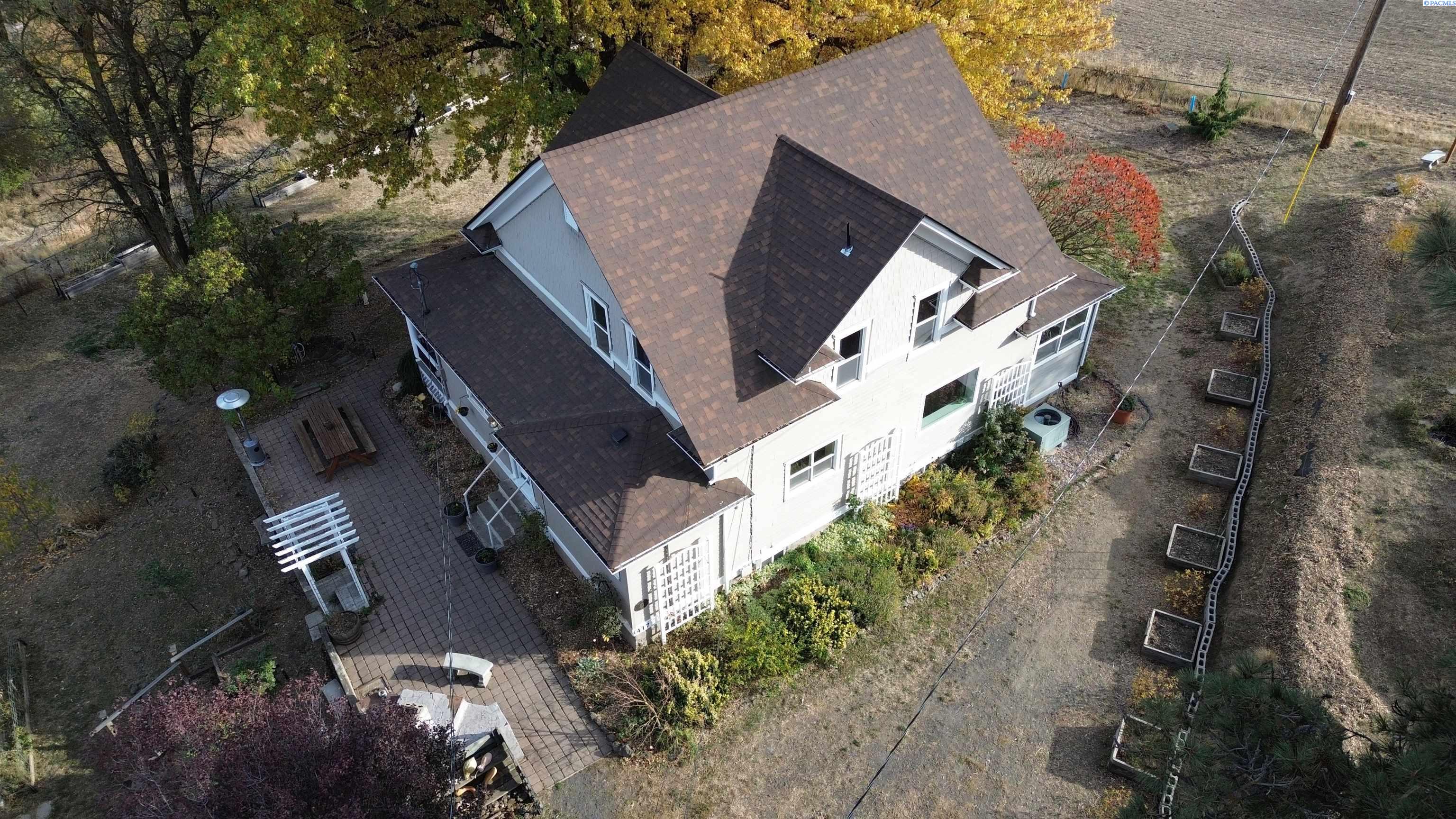 417 W 7th Street