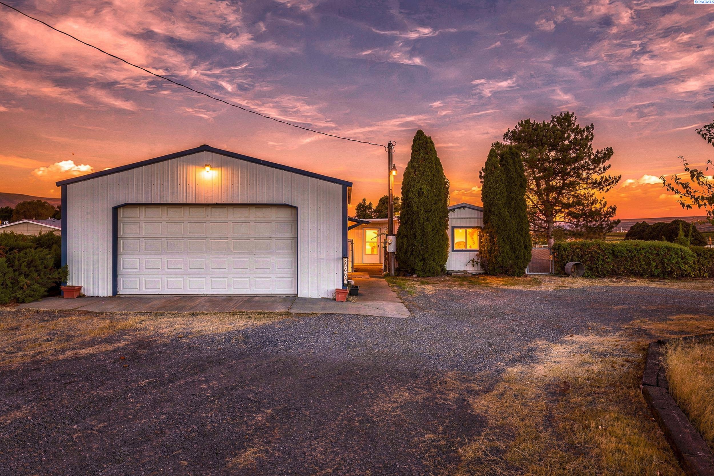 33604 N Sunset Rd.