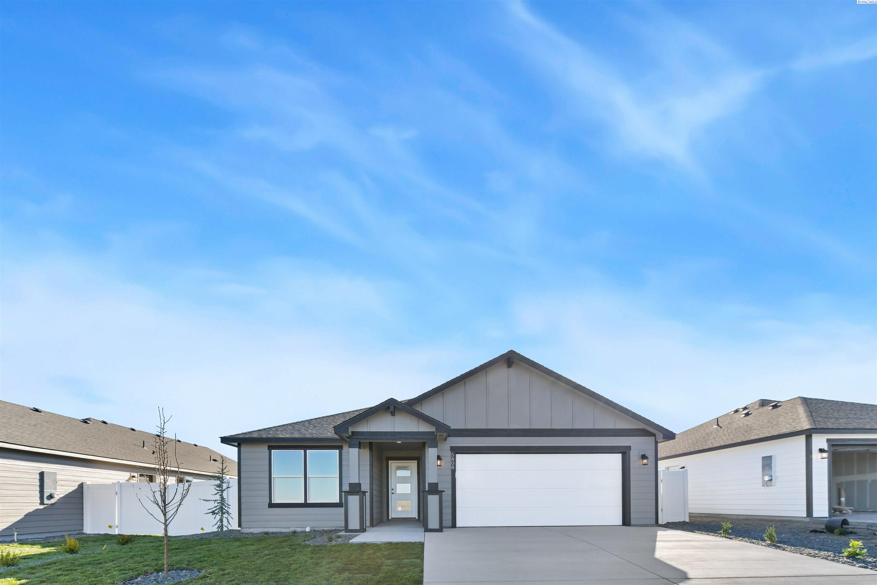 5808 Redtail Dr