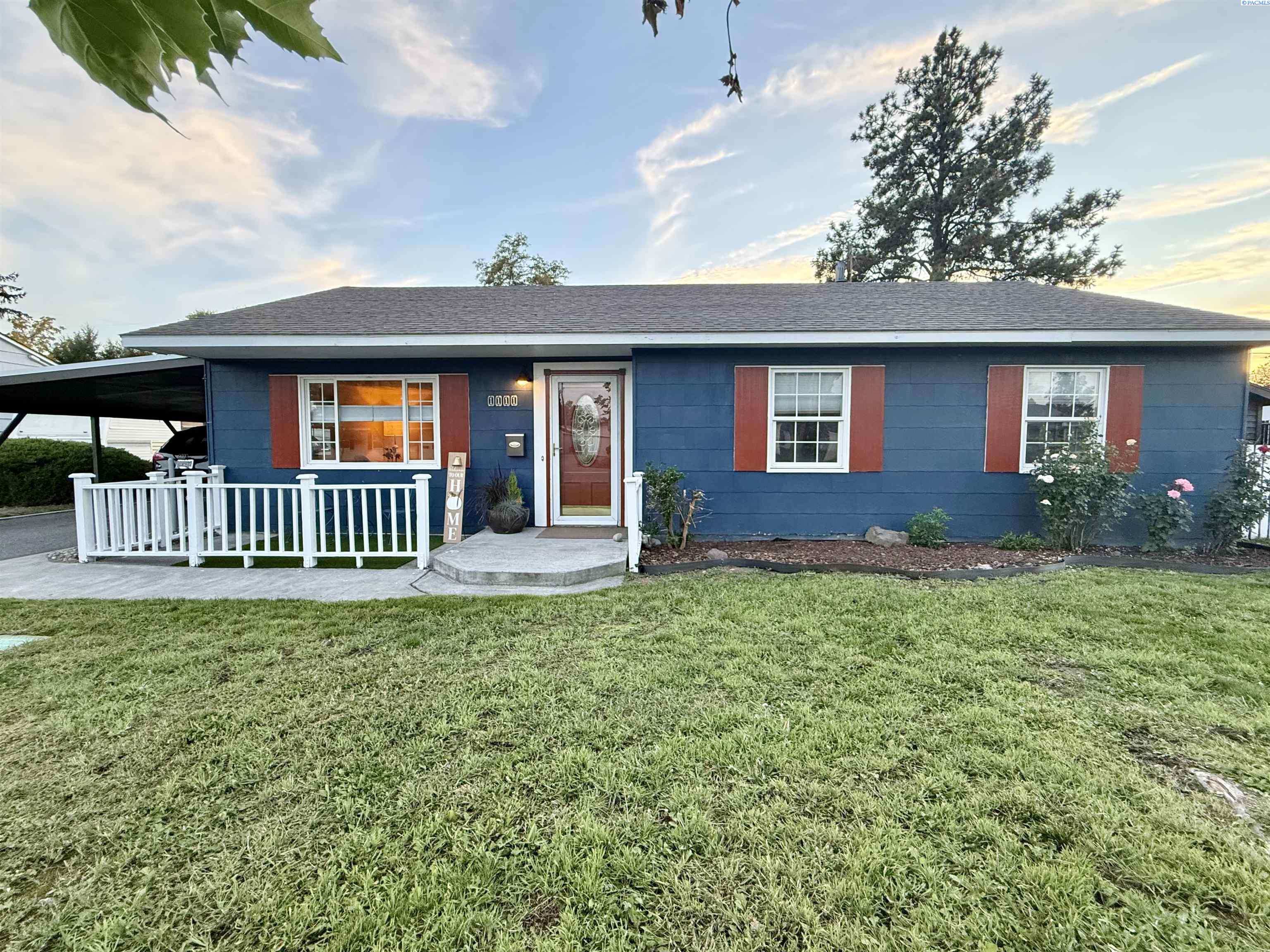 1111 Cottonwood Dr