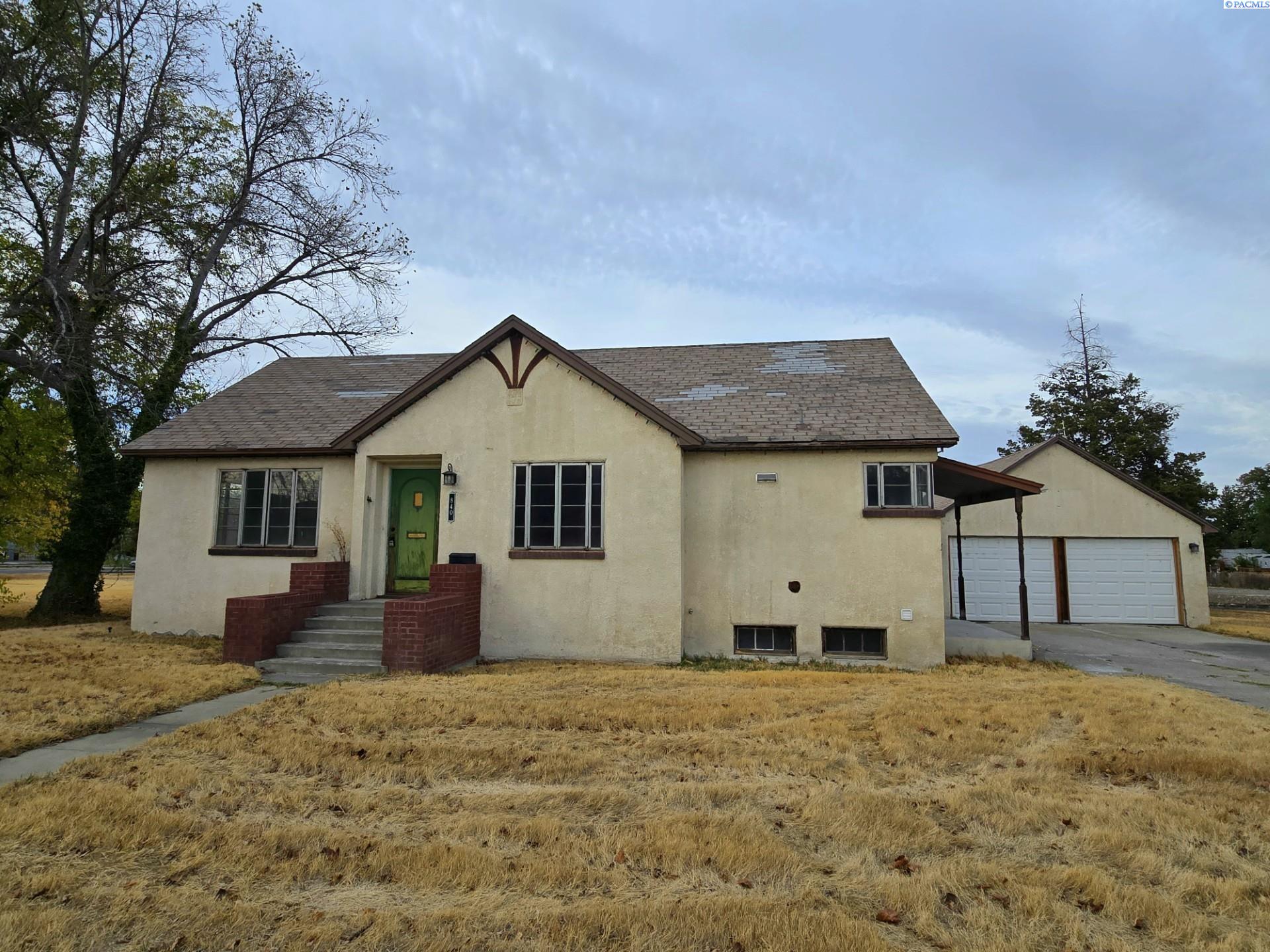 840 W Kennewick Ave